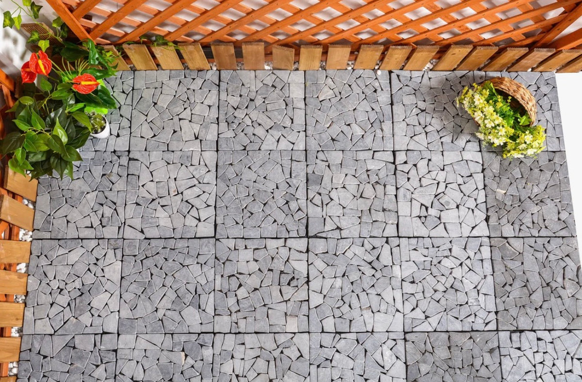 Concept patio scene inspired by RIMOBA multicolor natural stone tiles